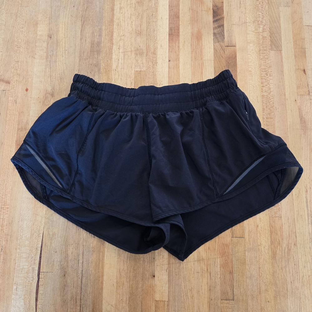 Lululemon athletica women's Black hotty hots 2.5